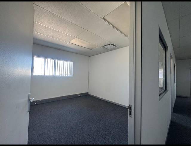 BUSINESS PROPERTY TO RENT IN FAIRVIEW